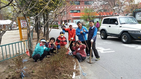 마을 가꾸기 활동조 단체사진